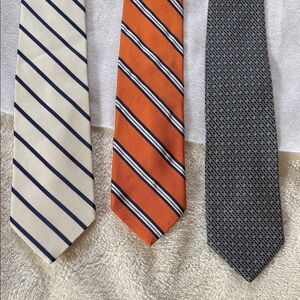 3* Barneys NY & Brooks Brothers Men’s Ties 👔